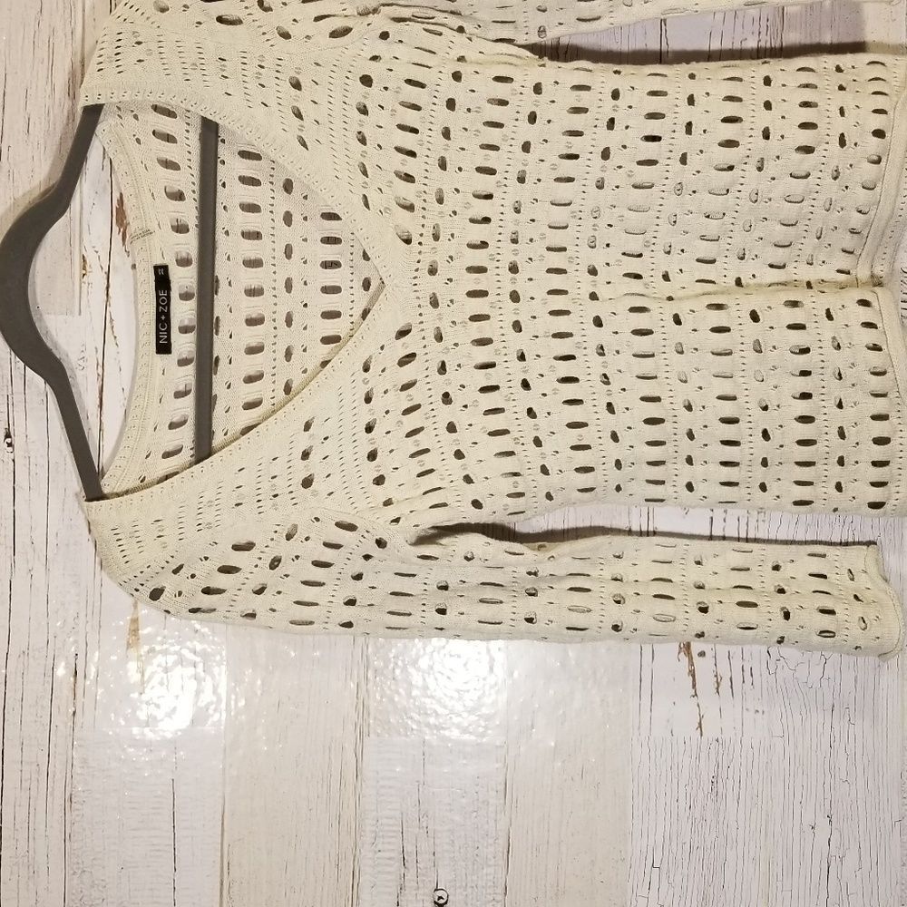 NIC+ZOE Cream V-Neck Sweater - Picture 2 of 8